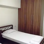 卡吕普索豪华公寓式酒店 瓦西利基